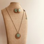 Collier bois fait main "