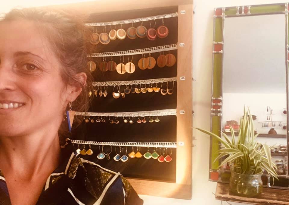 la nature, source d'inspiration, couleurs, graines, bijoux artisanaux Rootsabaga Mathilde créatrice bijoux naturels