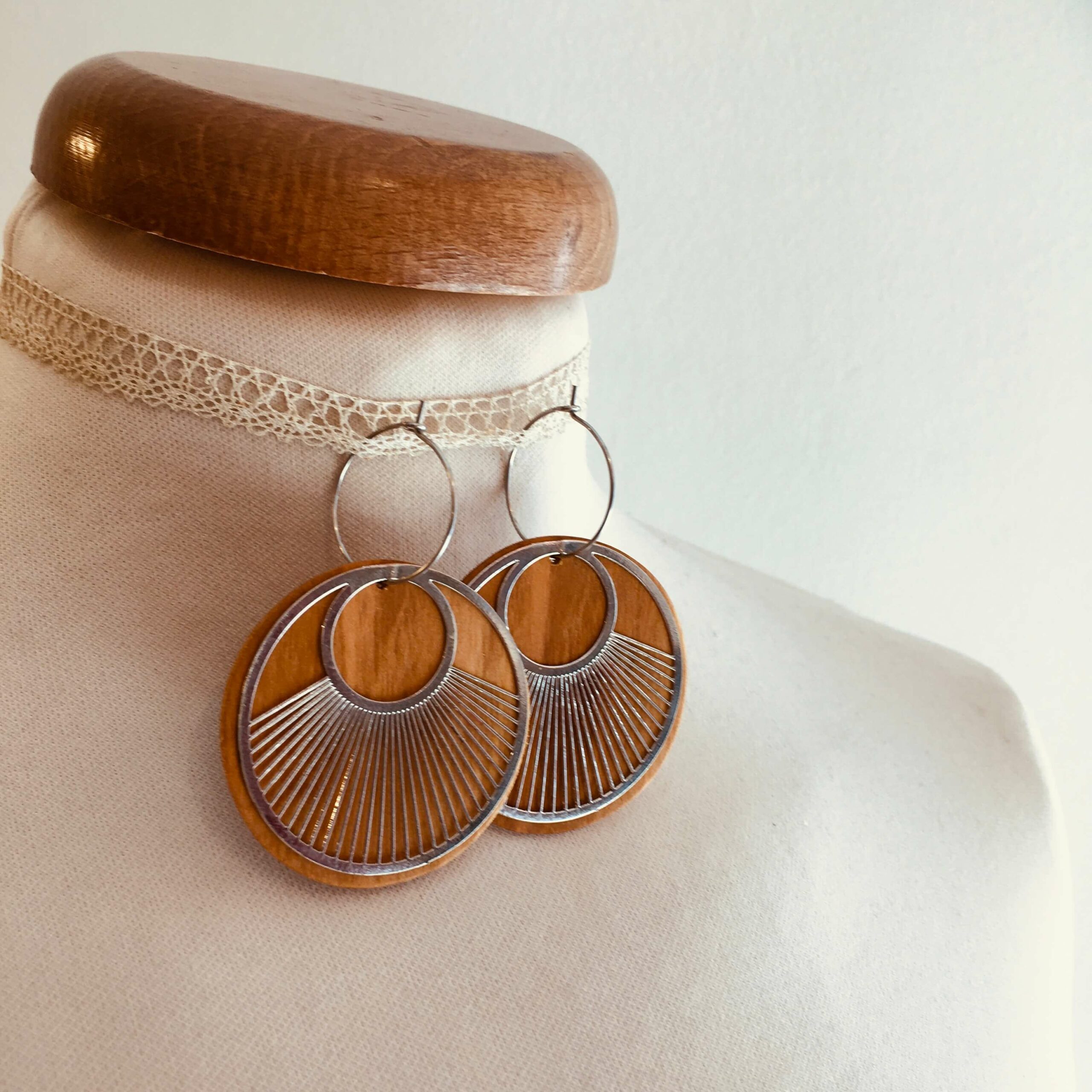 creole argentée geant rond psyché Rootsabaga Bijoux fantaisie naturel