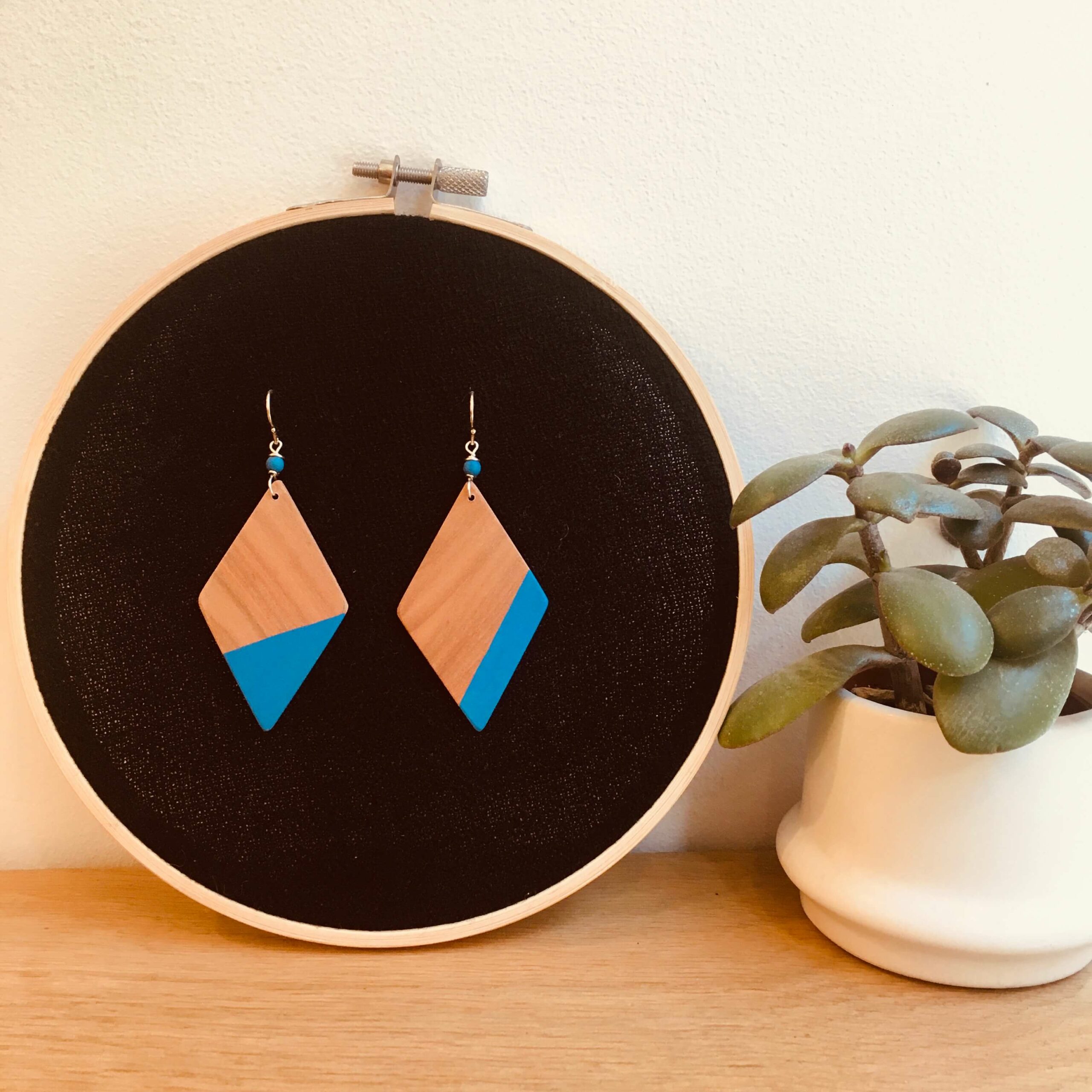 boucles d'oreilles bois géant losange Rootsabaga bleu roi