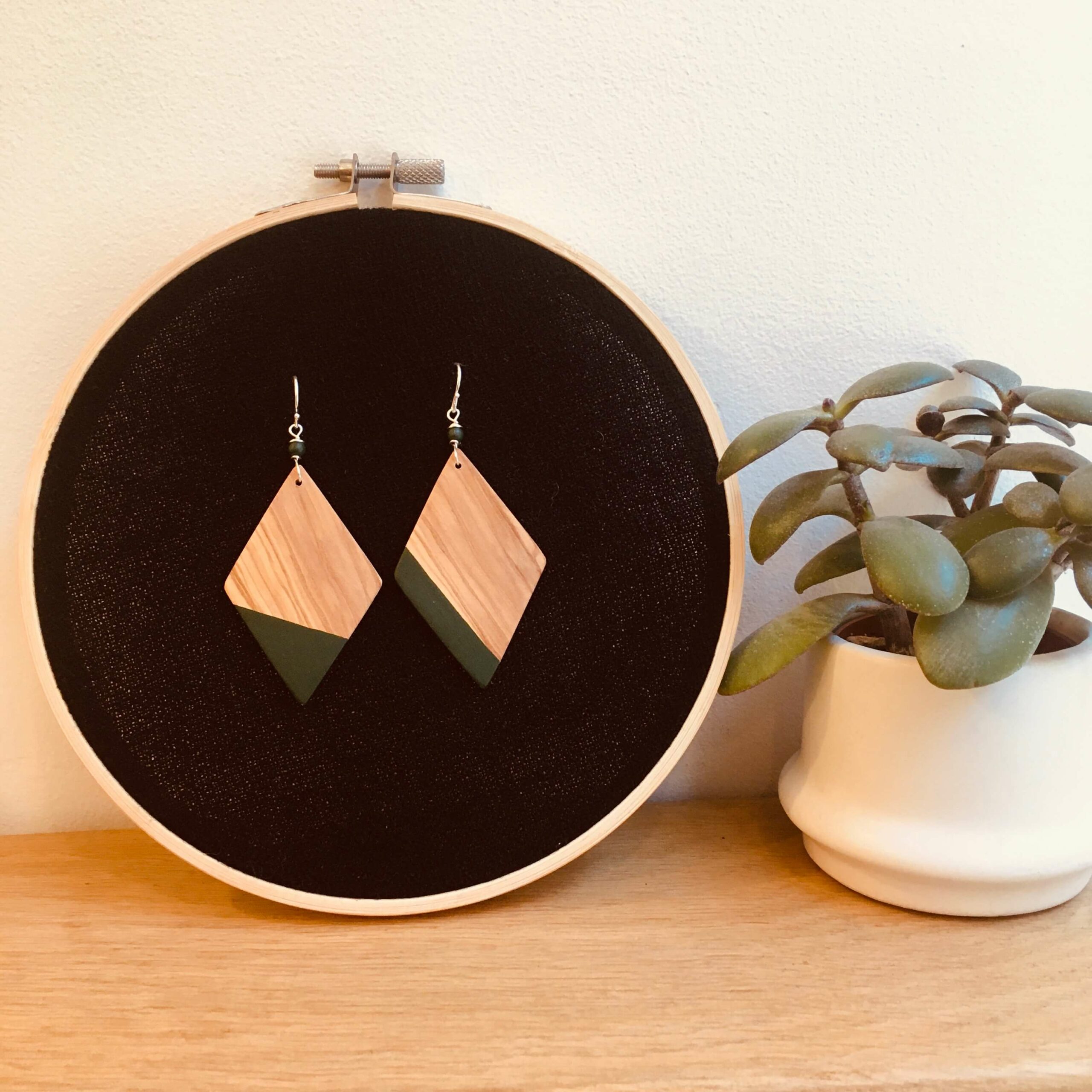 boucles d'oreilles bois géant losange Rootsabaga vert anglais