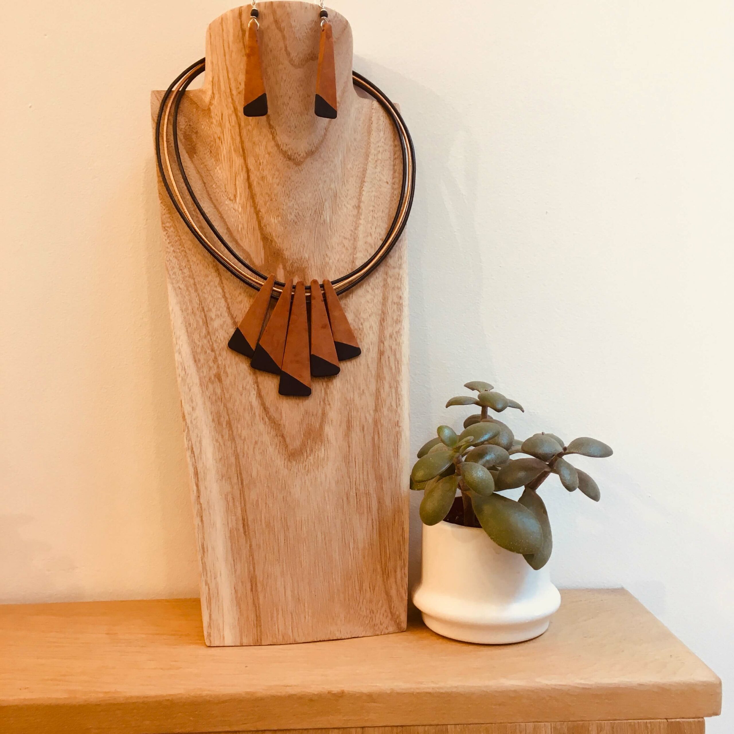 Parure Lamelle Bois Peint – Image 23