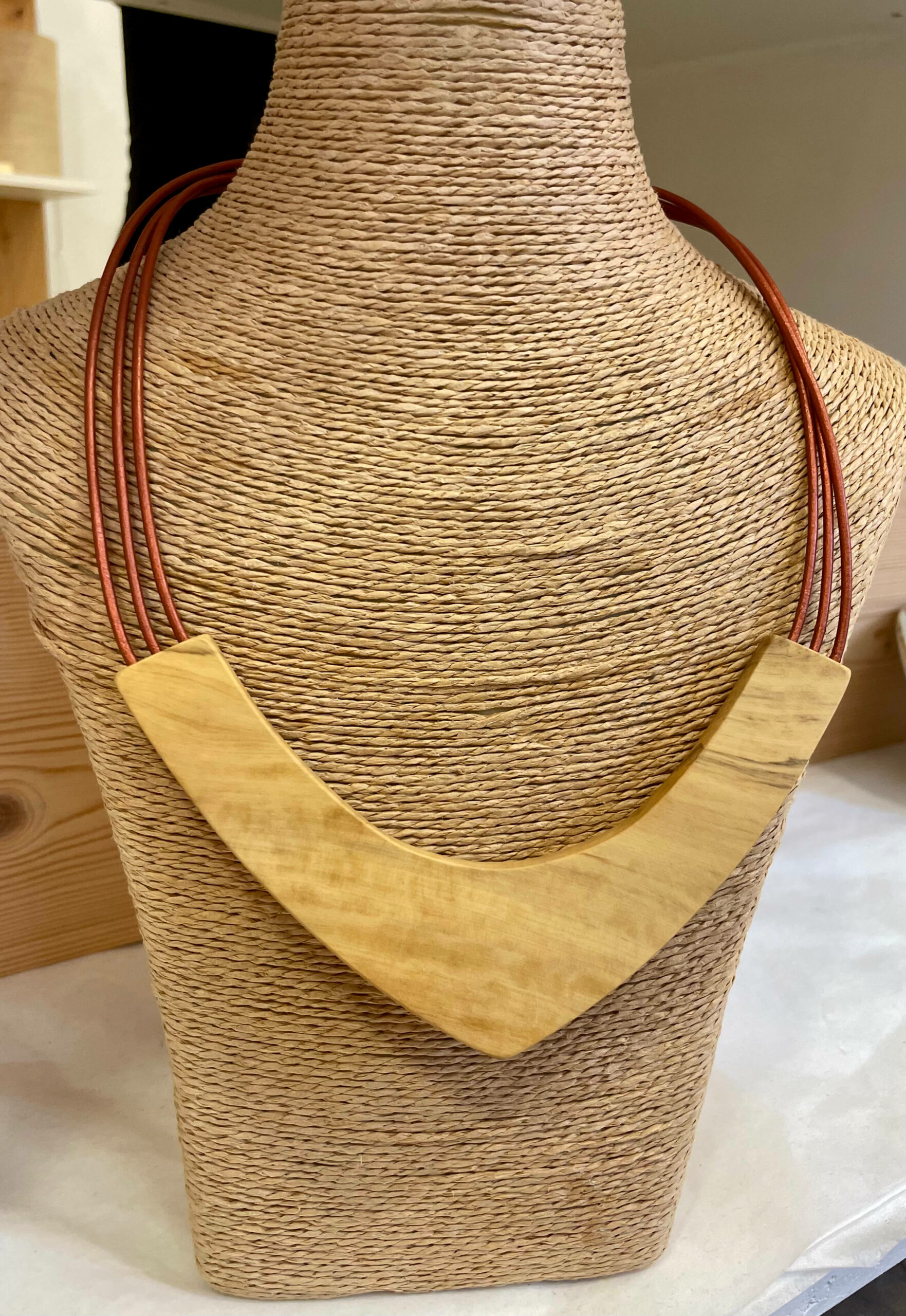 collier triptyk buis brique rootsabaga